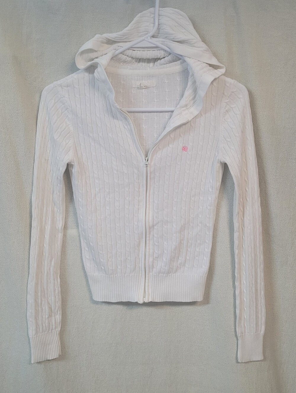 Vintage Y2k Aeropostale White Cable Knit Zip Hoodie with Pink Logo, Medium
